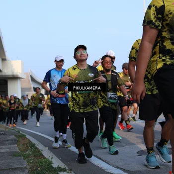 Runner Photo 6287900