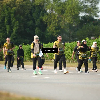 Runner Photo 6287919