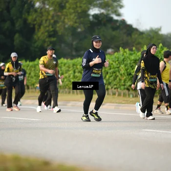 Runner Photo 6288000