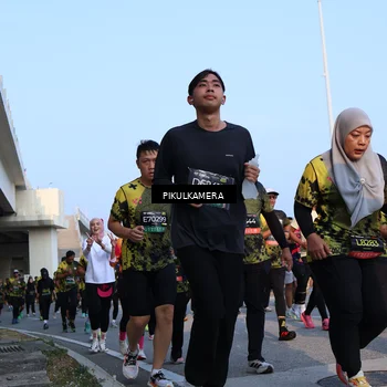 Runner Photo 6288061