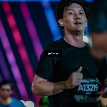 Runner Photo 6288066