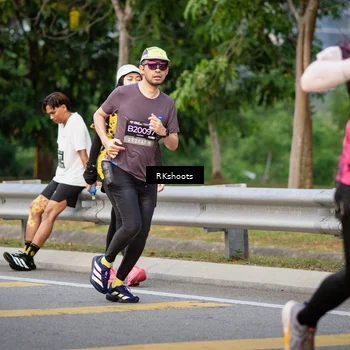 Runner Photo 6288090