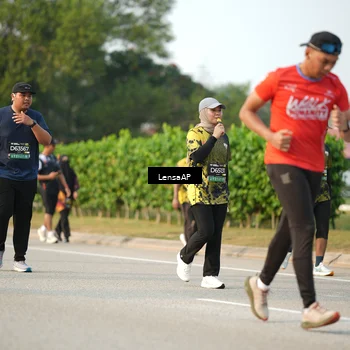 Runner Photo 6288105