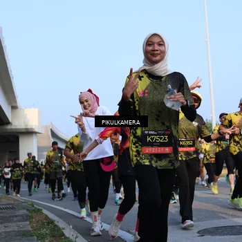 Runner Photo 6288135