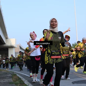 Runner Photo 6288143
