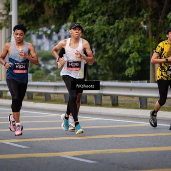 Runner Photo 6288145