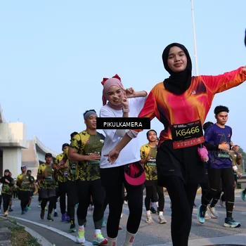 Runner Photo 6288193