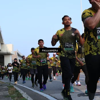 Runner Photo 6288289