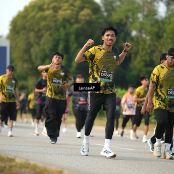Runner Photo 6288329