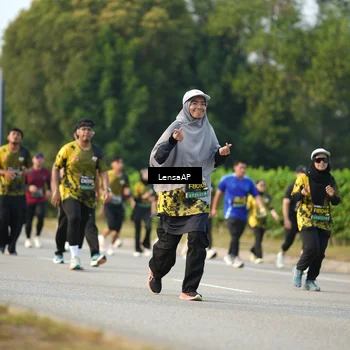 Runner Photo 6288388