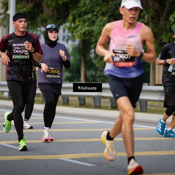 Runner Photo 6288396