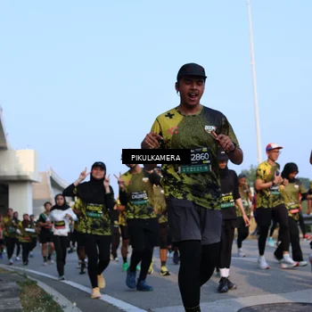Runner Photo 6288397