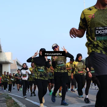 Runner Photo 6288409