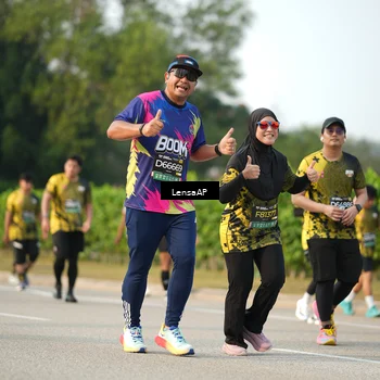 Runner Photo 6288430