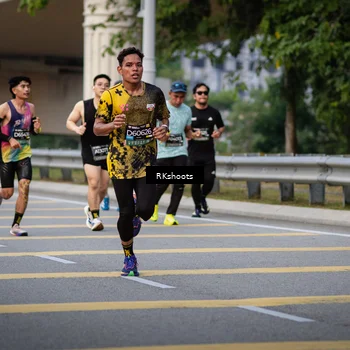 Runner Photo 6288433