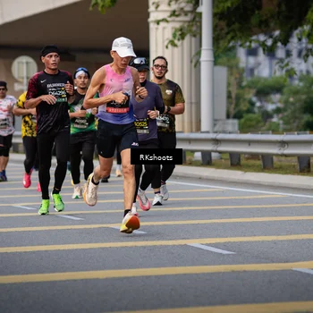 Runner Photo 6288437