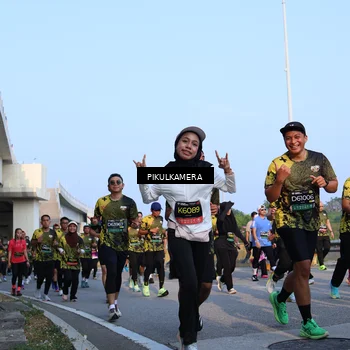 Runner Photo 6288504