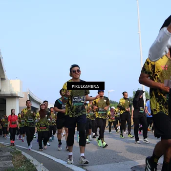 Runner Photo 6288537