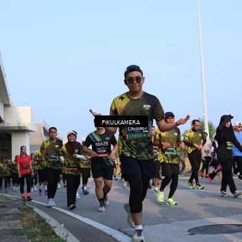 Runner Photo 6288558