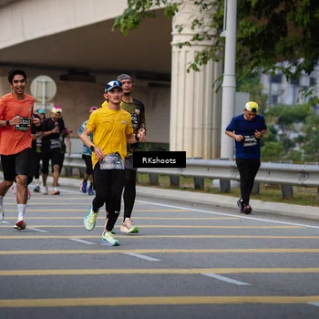 Runner Photo 6288645