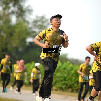 Runner Photo 6288648