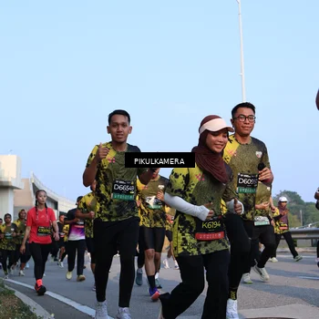 Runner Photo 6288713