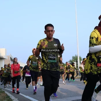 Runner Photo 6288721