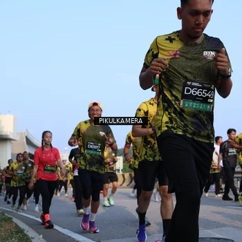 Runner Photo 6288733