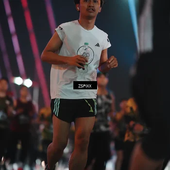 Runner Photo 6288740