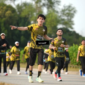 Runner Photo 6288744