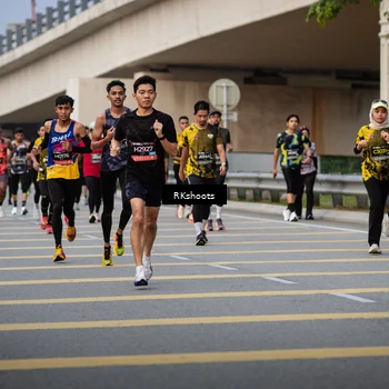 Runner Photo 6288758