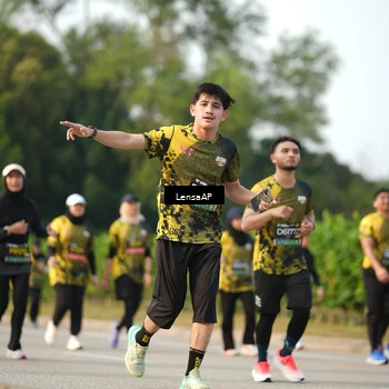 Runner Photo 6288793