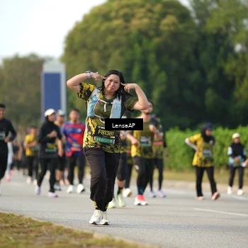 Runner Photo 6288796