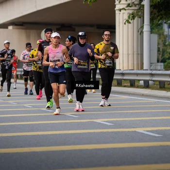 Runner Photo 6288820