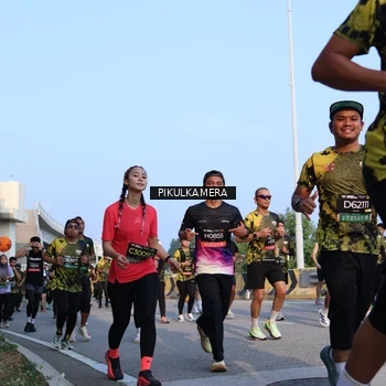 Runner Photo 6288826