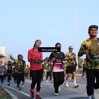 Runner Photo 6288863
