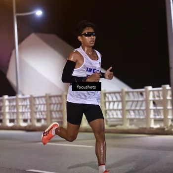 Runner Photo 6288884