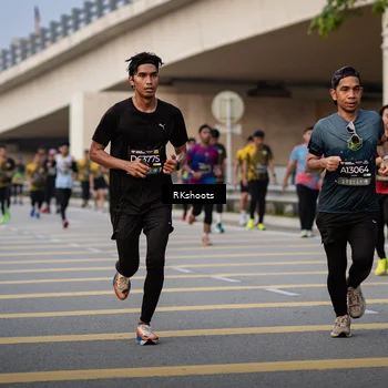 Runner Photo 6288924