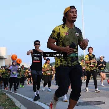 Runner Photo 6288928