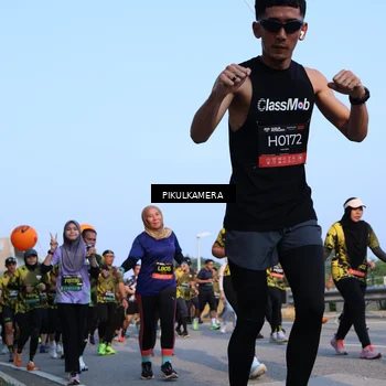 Runner Photo 6288974