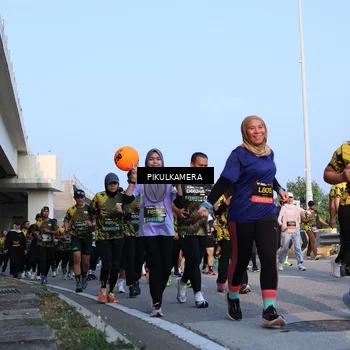 Runner Photo 6289012