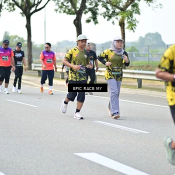 Runner Photo 6289015