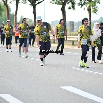 Runner Photo 6289024