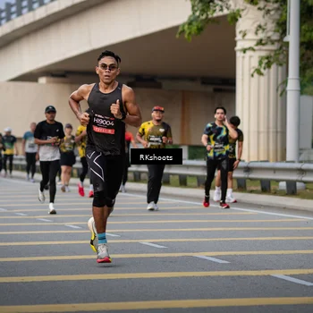Runner Photo 6289057