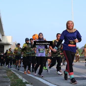 Runner Photo 6289058
