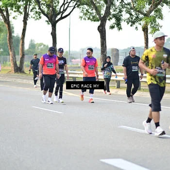 Runner Photo 6289065