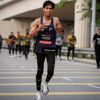 Runner Photo 6289140