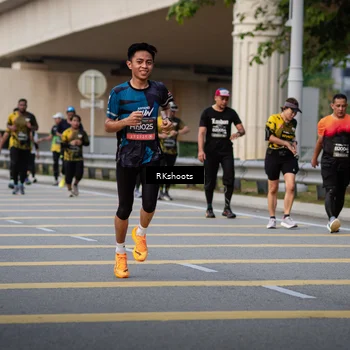 Runner Photo 6289144