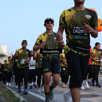 Runner Photo 6289214