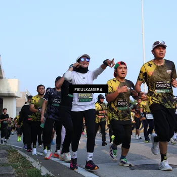 Runner Photo 6289295